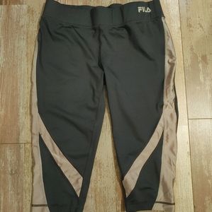 EUC medium Fila leggins
